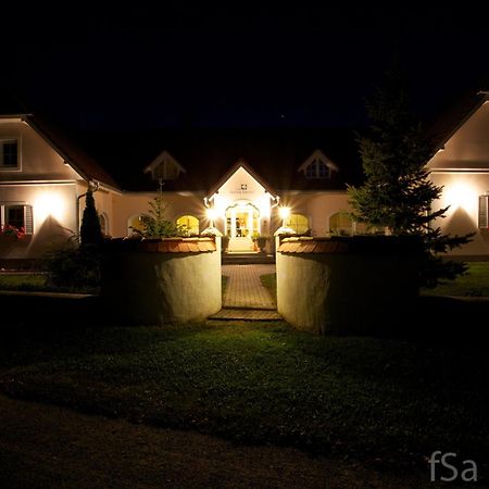 Hotel Zsida Szentgotthárd Exteriör bild